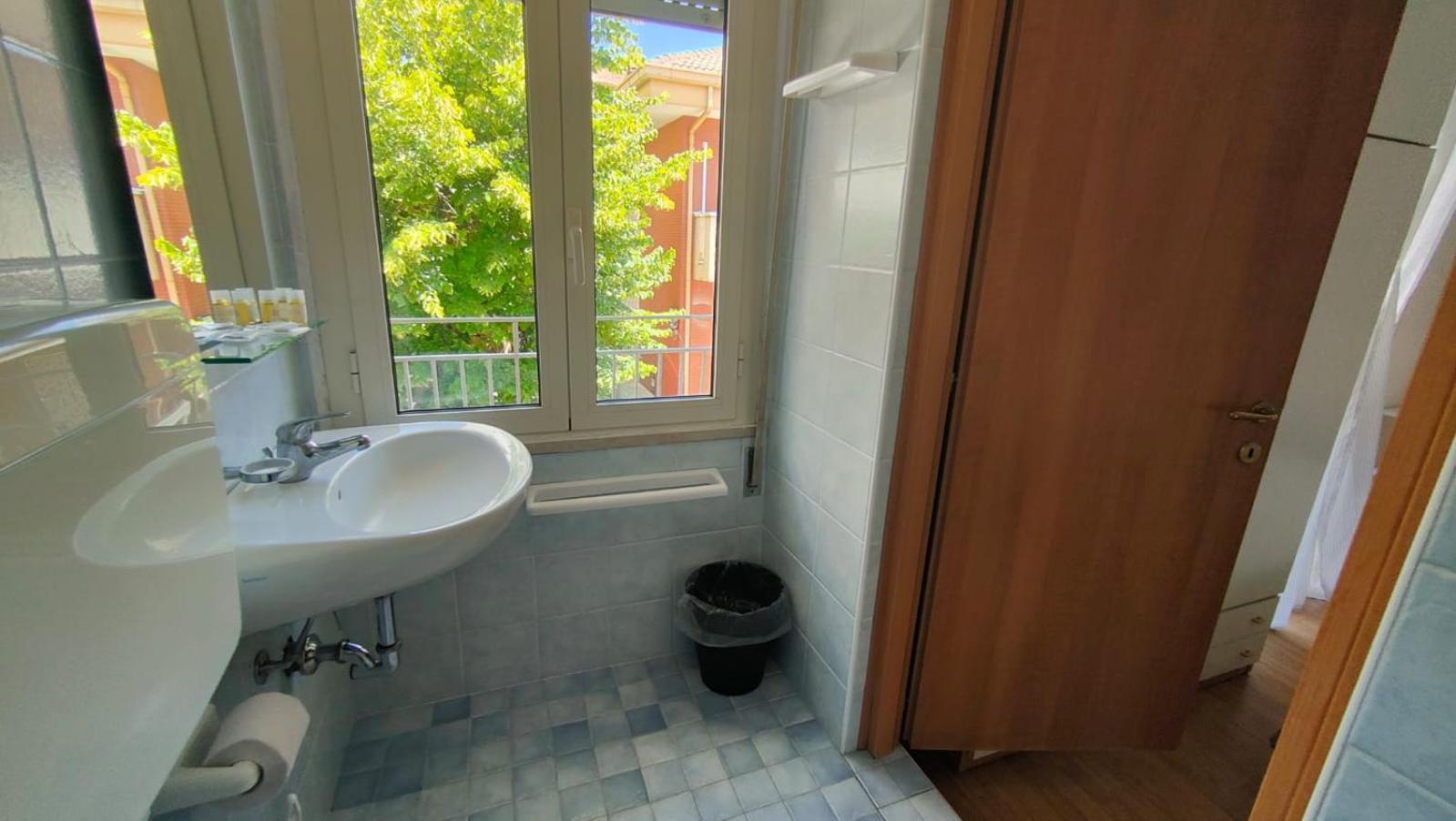 Hotel Eriale Rimini Extérieur photo