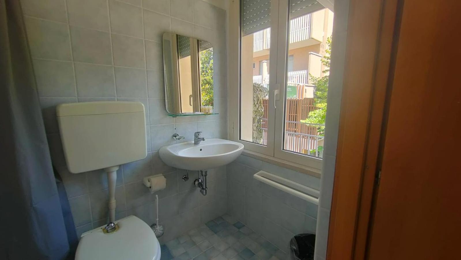 Hotel Eriale Rimini Extérieur photo